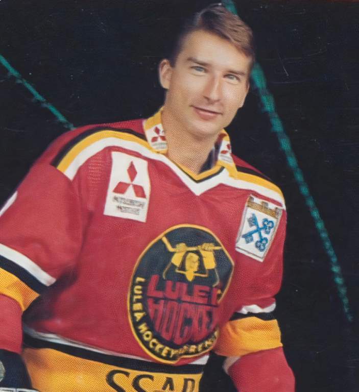 Old School Hockey Ville Sirén